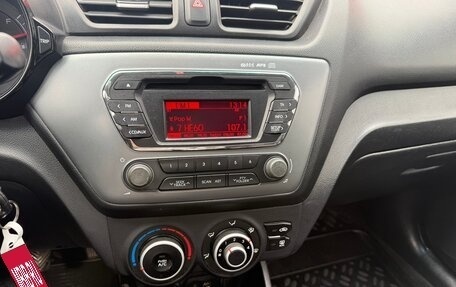 KIA Rio III рестайлинг, 2014 год, 775 000 рублей, 17 фотография