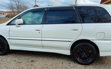 Nissan Bassara, 1999 год, 590 000 рублей, 2 фотография