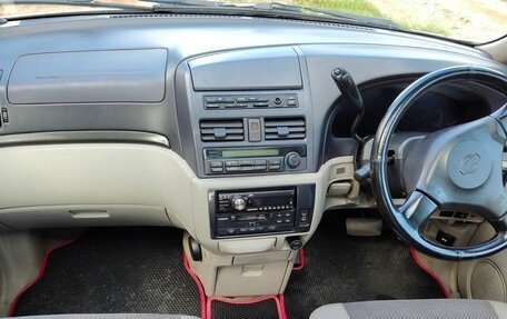 Nissan Bassara, 1999 год, 590 000 рублей, 18 фотография