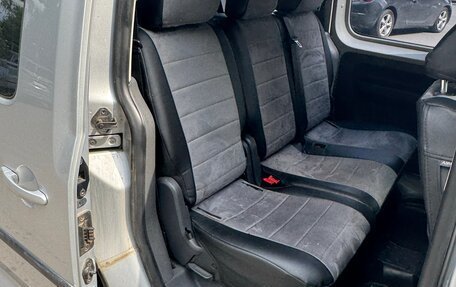 Volkswagen Caddy III рестайлинг, 2011 год, 785 000 рублей, 4 фотография