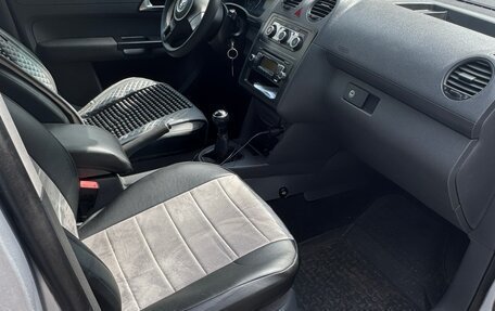 Volkswagen Caddy III рестайлинг, 2011 год, 785 000 рублей, 5 фотография