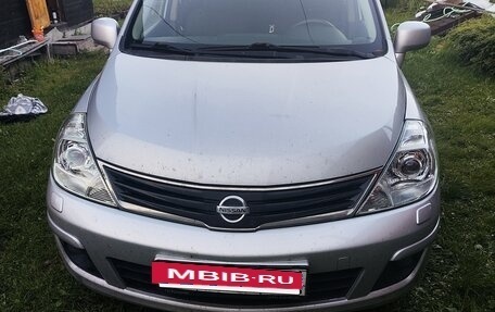 Nissan Tiida, 2011 год, 900 000 рублей, 2 фотография
