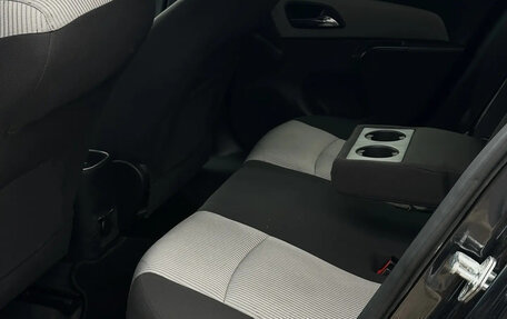 Chevrolet Cruze II, 2011 год, 985 000 рублей, 9 фотография