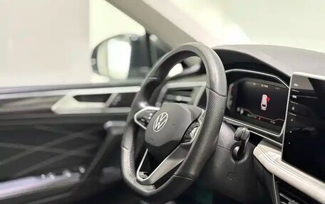 Volkswagen Tiguan II, 2023 год, 2 650 000 рублей, 10 фотография