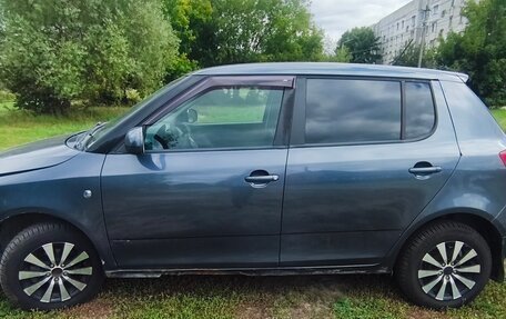 Skoda Fabia II, 2011 год, 600 000 рублей, 2 фотография