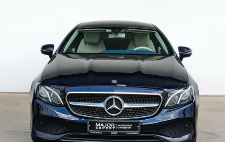 Mercedes-Benz E-Класс, 2020 год, 4 250 000 рублей, 2 фотография
