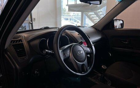 KIA Soul I рестайлинг, 2011 год, 710 000 рублей, 23 фотография