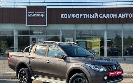 Mitsubishi L200 IV рестайлинг, 2017 год, 2 320 000 рублей, 3 фотография