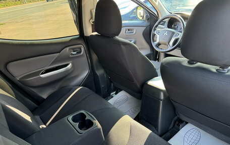 Mitsubishi L200 IV рестайлинг, 2017 год, 2 320 000 рублей, 19 фотография