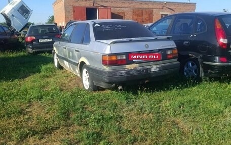 Volkswagen Passat B3, 1988 год, 95 000 рублей, 2 фотография