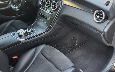 Mercedes-Benz GLC, 2018 год, 3 200 000 рублей, 13 фотография