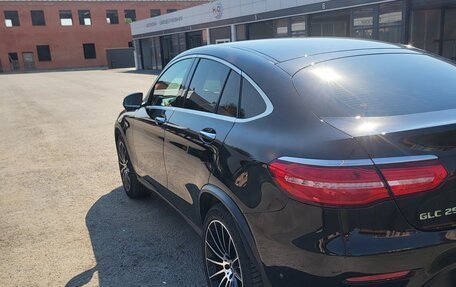 Mercedes-Benz GLC, 2018 год, 3 200 000 рублей, 5 фотография