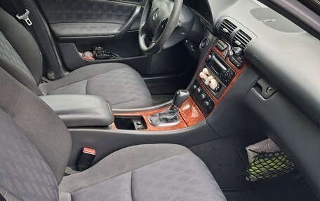 Mercedes-Benz C-Класс, 2004 год, 470 000 рублей, 8 фотография