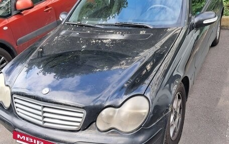 Mercedes-Benz C-Класс, 2004 год, 470 000 рублей, 7 фотография