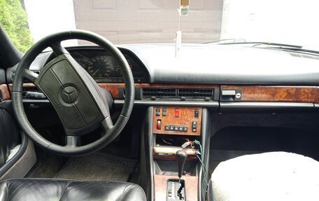 Mercedes-Benz S-Класс, 1989 год, 1 800 000 рублей, 3 фотография