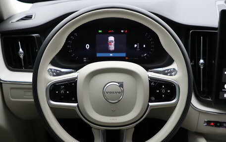 Volvo XC60 II, 2025 год, 7 250 000 рублей, 18 фотография