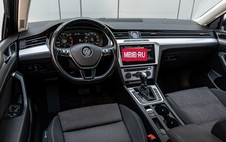 Volkswagen Passat B8 рестайлинг, 2019 год, 2 148 000 рублей, 6 фотография