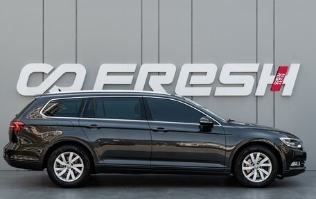 Volkswagen Passat B8 рестайлинг, 2019 год, 2 148 000 рублей, 5 фотография