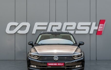 Volkswagen Passat B8 рестайлинг, 2019 год, 2 148 000 рублей, 3 фотография