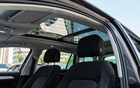 Volkswagen Passat B8 рестайлинг, 2019 год, 2 148 000 рублей, 12 фотография
