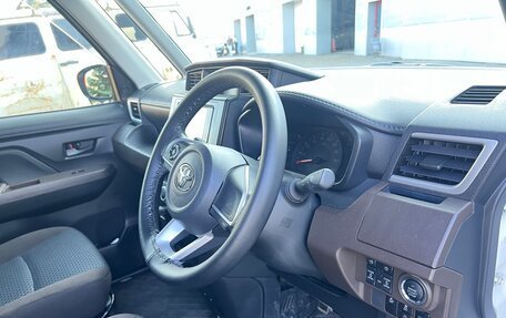 Toyota Roomy I, 2021 год, 1 299 000 рублей, 24 фотография