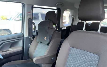 Toyota Roomy I, 2021 год, 1 299 000 рублей, 19 фотография