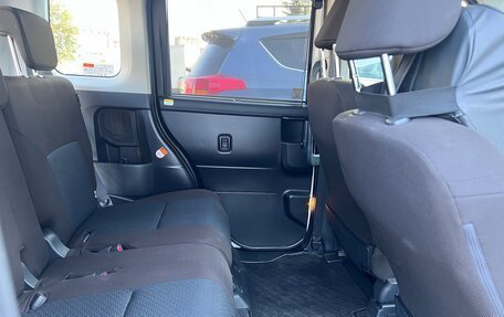 Toyota Roomy I, 2021 год, 1 299 000 рублей, 31 фотография