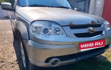Chevrolet Niva I рестайлинг, 2012 год, 290 000 рублей, 8 фотография