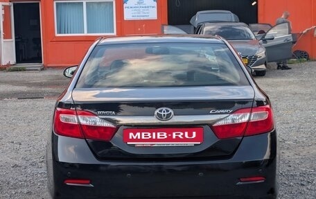 Toyota Camry, 2012 год, 1 300 000 рублей, 3 фотография