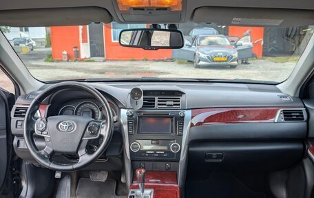 Toyota Camry, 2012 год, 1 300 000 рублей, 7 фотография
