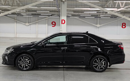 Toyota Camry, 2017 год, 1 690 000 рублей, 12 фотография