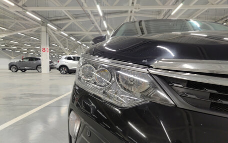 Toyota Camry, 2017 год, 1 690 000 рублей, 21 фотография