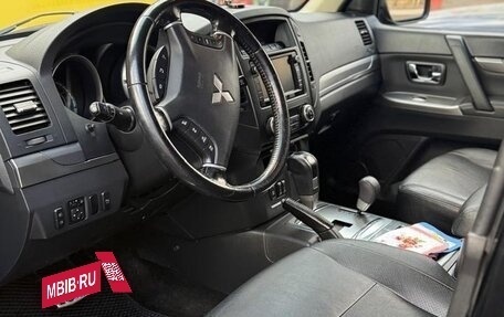 Mitsubishi Pajero IV, 2013 год, 1 950 000 рублей, 2 фотография