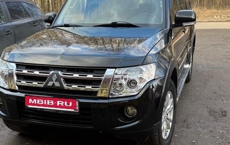 Mitsubishi Pajero IV, 2013 год, 1 950 000 рублей, 8 фотография