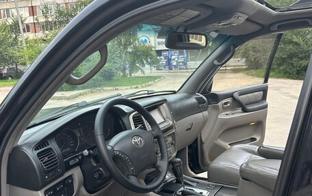 Toyota Land Cruiser 100 рестайлинг 2, 2003 год, 1 650 000 рублей, 8 фотография