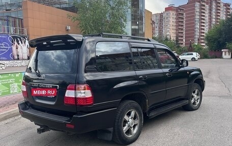 Toyota Land Cruiser 100 рестайлинг 2, 2003 год, 1 650 000 рублей, 4 фотография