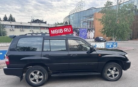 Toyota Land Cruiser 100 рестайлинг 2, 2003 год, 1 650 000 рублей, 15 фотография