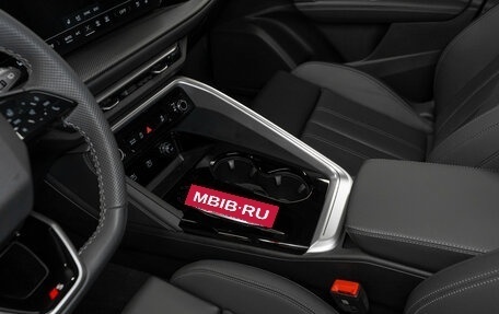 Audi Q5, 2025 год, 6 780 000 рублей, 18 фотография