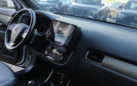 Mitsubishi Outlander III рестайлинг 3, 2014 год, 1 743 000 рублей, 20 фотография