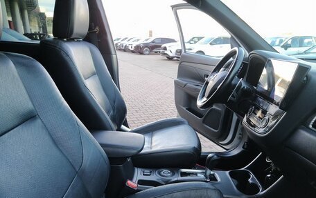 Mitsubishi Outlander III рестайлинг 3, 2014 год, 1 743 000 рублей, 21 фотография