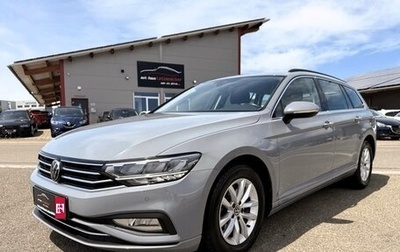 Volkswagen Passat B8 рестайлинг, 2022 год, 2 450 000 рублей, 1 фотография