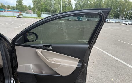 Volkswagen Passat B6, 2006 год, 680 000 рублей, 17 фотография