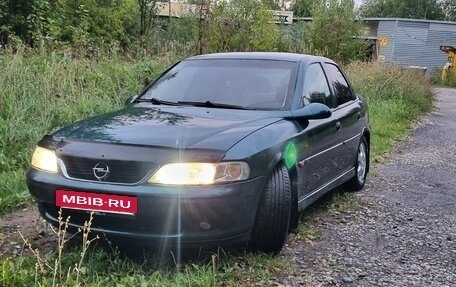 Opel Vectra B рестайлинг, 2000 год, 205 000 рублей, 3 фотография