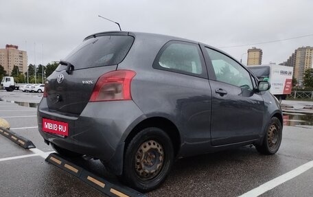 Toyota Yaris III рестайлинг, 2008 год, 320 000 рублей, 3 фотография