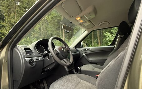 Skoda Yeti I рестайлинг, 2014 год, 1 000 000 рублей, 10 фотография