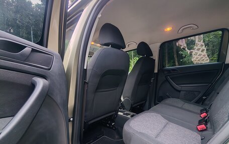 Skoda Yeti I рестайлинг, 2014 год, 1 000 000 рублей, 11 фотография