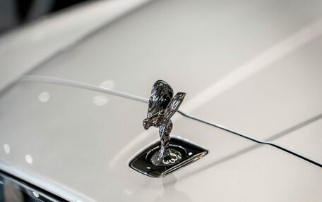 Rolls-Royce Cullinan, 2024 год, 34 500 000 рублей, 11 фотография