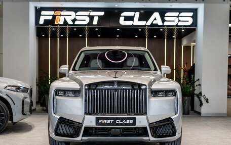 Rolls-Royce Cullinan, 2024 год, 34 500 000 рублей, 2 фотография