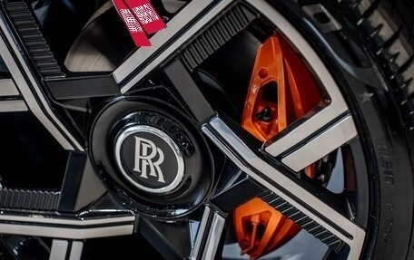 Rolls-Royce Cullinan, 2024 год, 34 500 000 рублей, 14 фотография