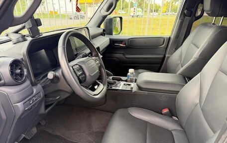 Toyota Land Cruiser Prado, 2024 год, 7 960 000 рублей, 10 фотография